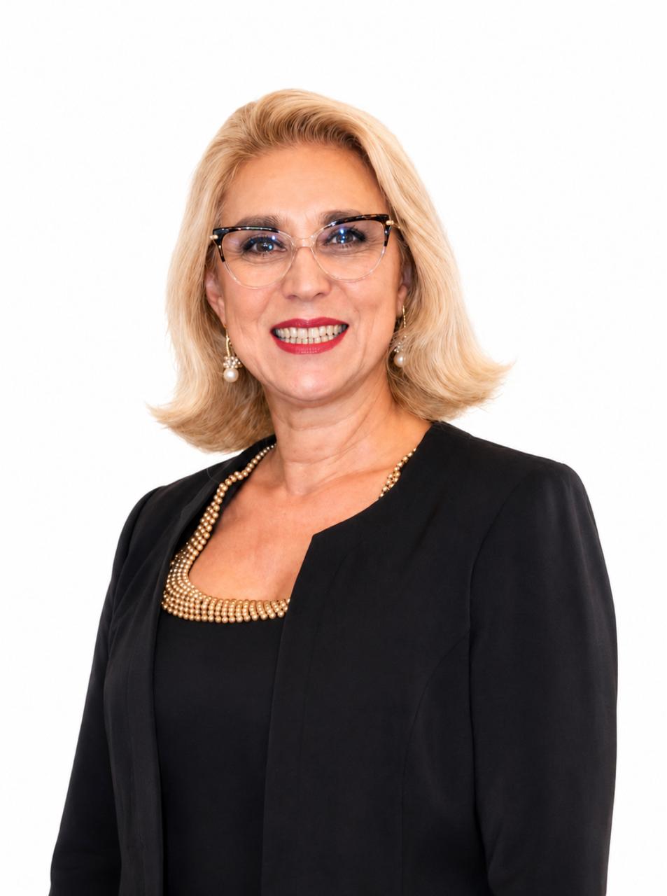 Dra. Ariadne Stacciarini Dantas Melo