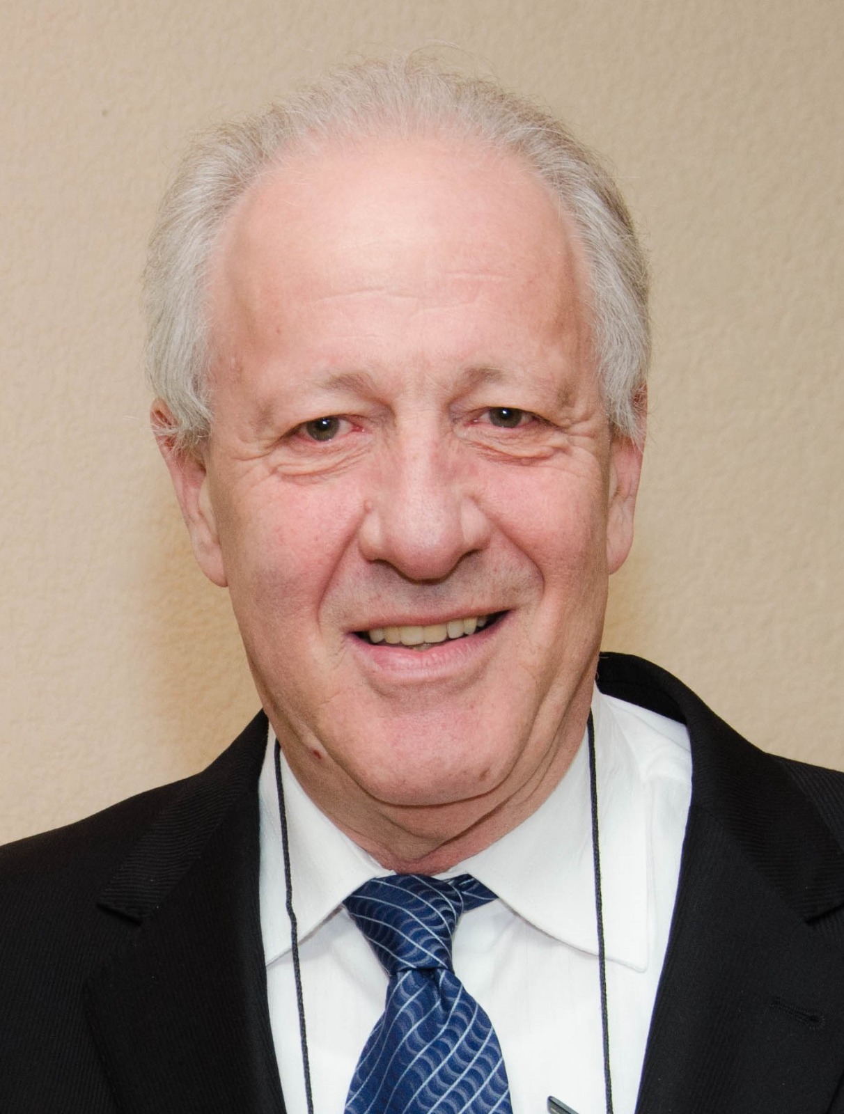 Dr. Chady Satt Farah