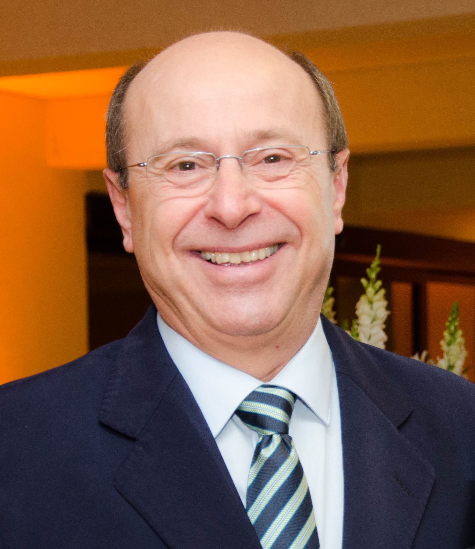 Dr. Wilson Roberto Davanzo